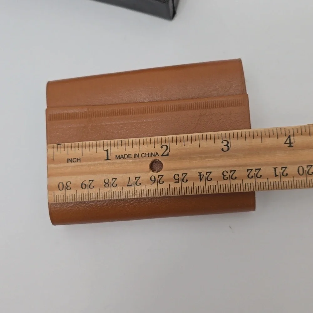 Vintage NIB Amity Key Case Holder Tan Cowhide Leather